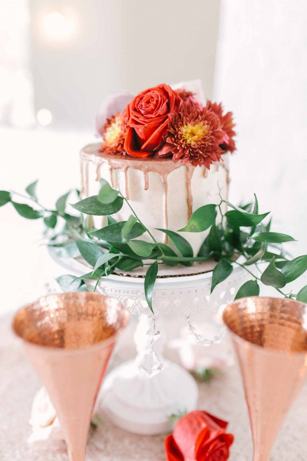 Copper details and fall palette styled shoot