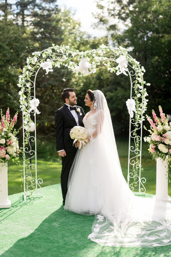 White And Gold Opulent Wedding