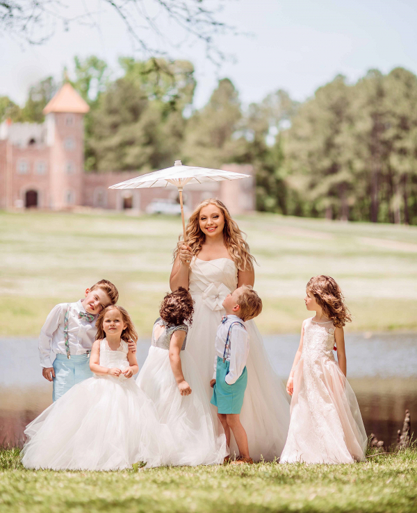 Fairy tale wedding kids