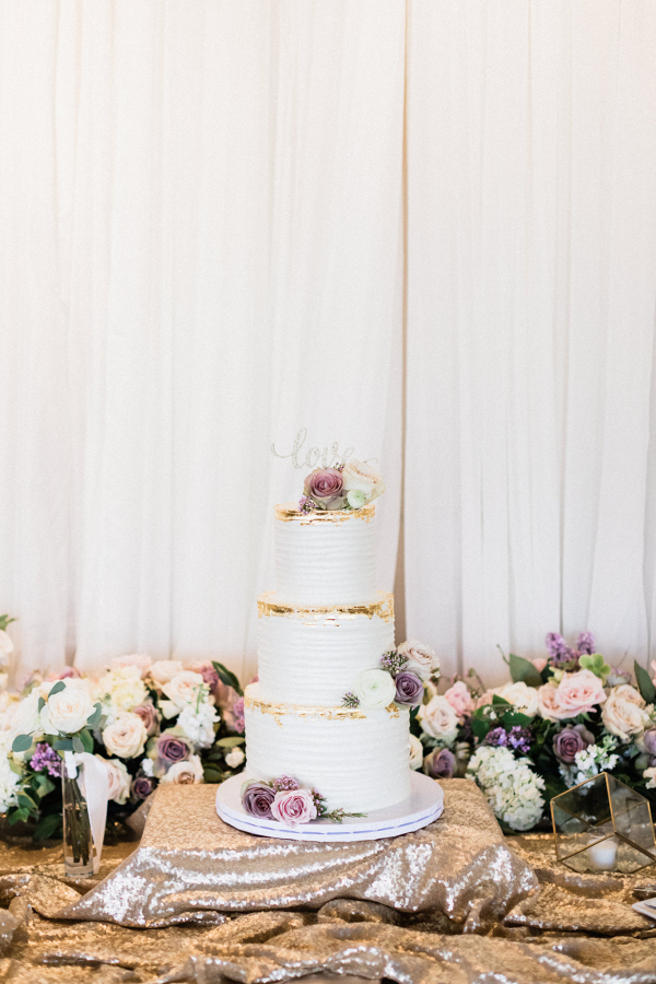 Modern Romance Wedding in Las Vegas