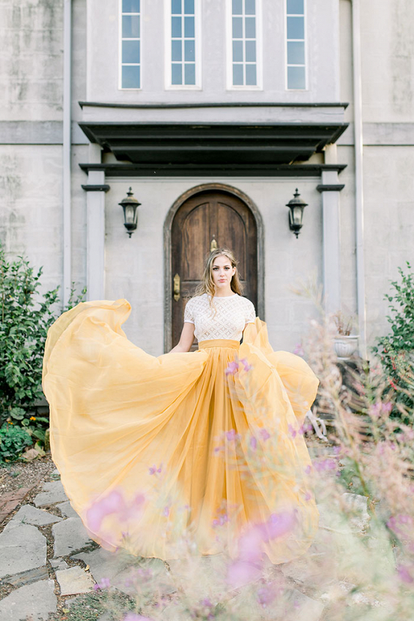 Dreamy Summer Sunshine Bridal Shoot