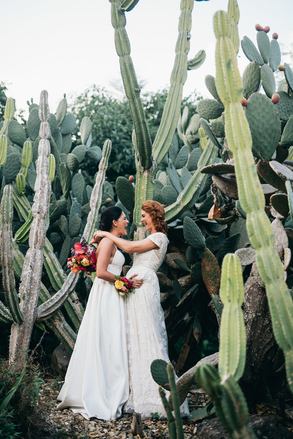 Bright & Tropical Summer Wedding Inspiration