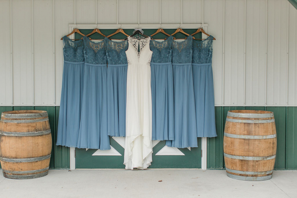 Romantic and rustic fall wedding