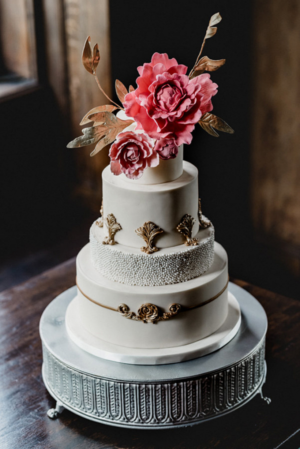 Vintage Mansion Wedding Inspiration