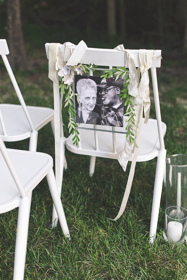 DIY Wedding Memorial Chair Decor