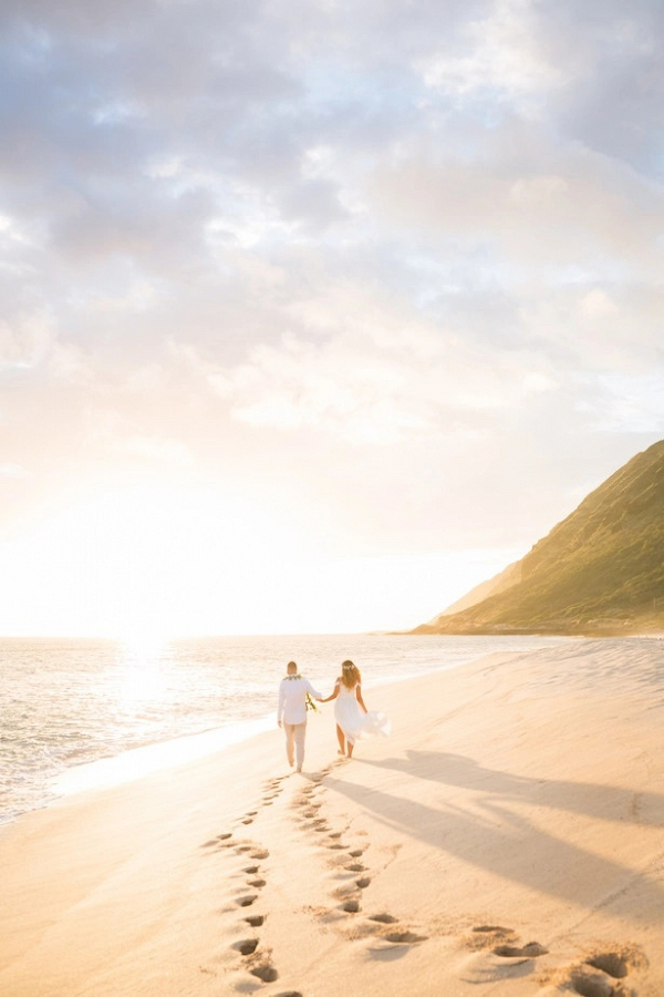 Gorgeous Hawaii Beach Elopement