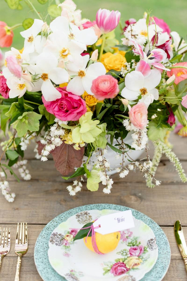 Bright + Colorful Citrus Wedding Inspiration