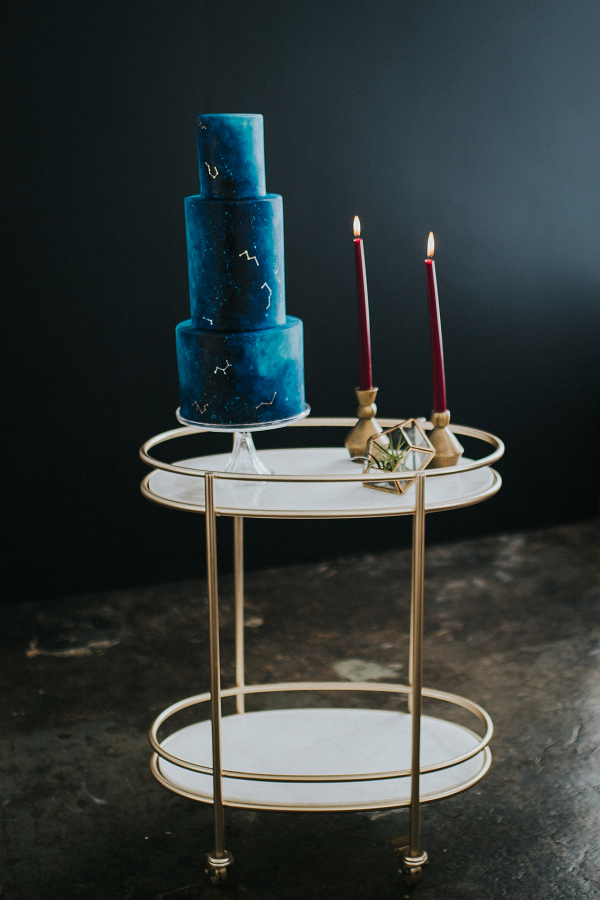 Deep Blue Out of this World Wedding Inspiration