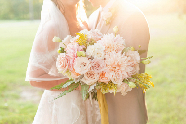 Summer Peach Styled Shoot