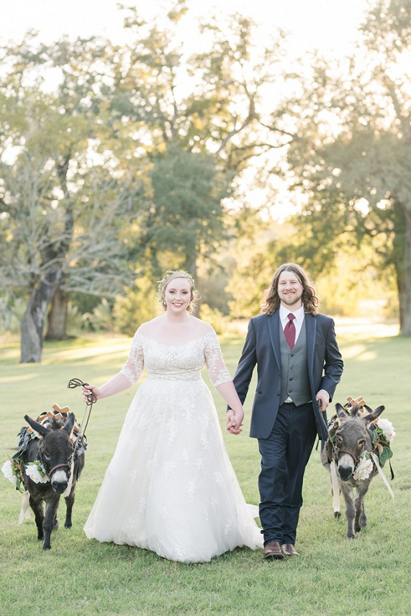 Floral Lover's Ranch Wedding