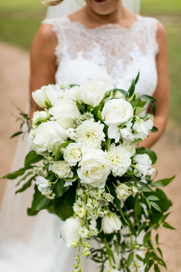 Sophisticated Outdoor Austin Wedding