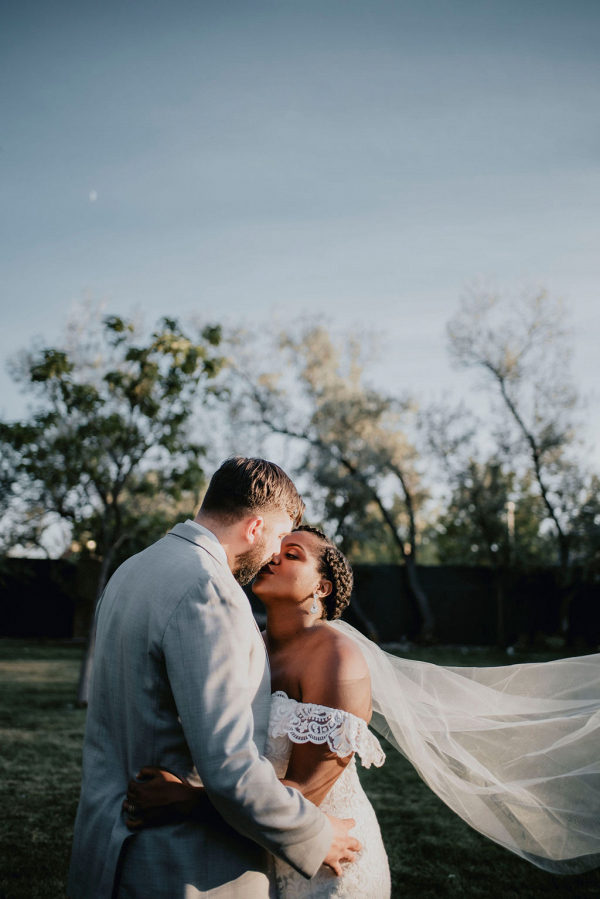 Charming Wedding with a Food Truck