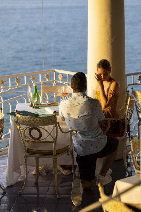 Seaside Engagement in Sorrento