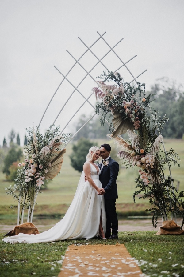 Modern Australian Barn Wedding