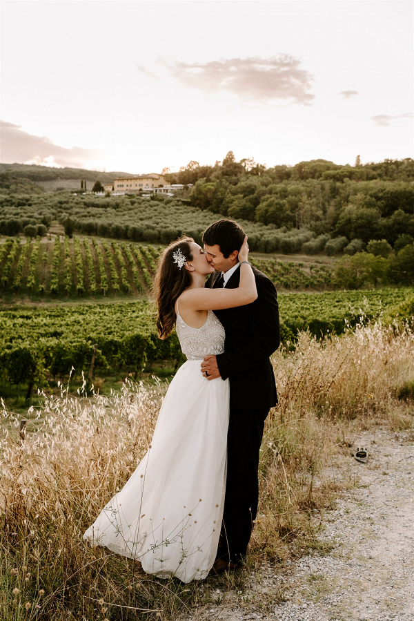 Dream Elopement in a Tuscan Vineyard