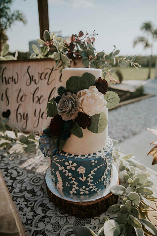 Tropical and Boho Outdoor Wedding Inspiration