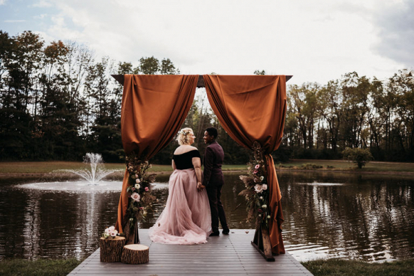 Moody Fall Farmstead Wedding Inspiration