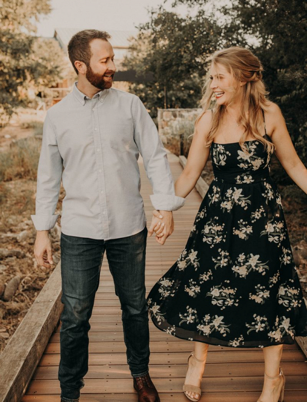 Rustic and Romantic Outdoor Engagement Session