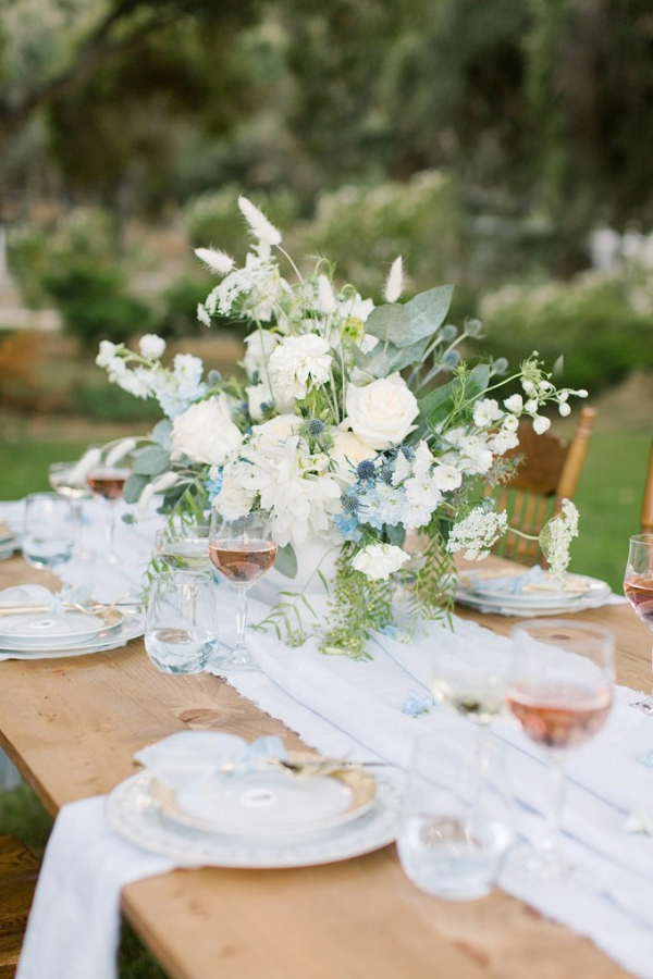 Light Blue Spring Wedding Ideas