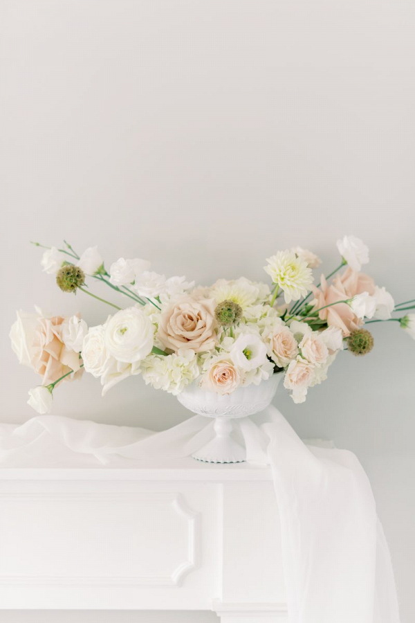 Ethereal and Chic Wedding Style Inspiration