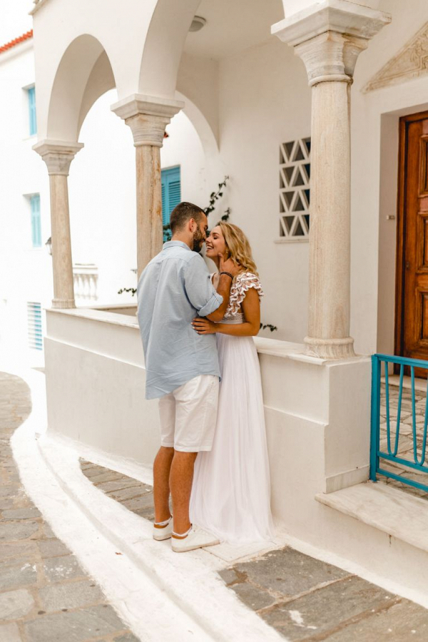 4 QUESTIONS ABOUT DESTINATION WEDDINGS IN GREECE