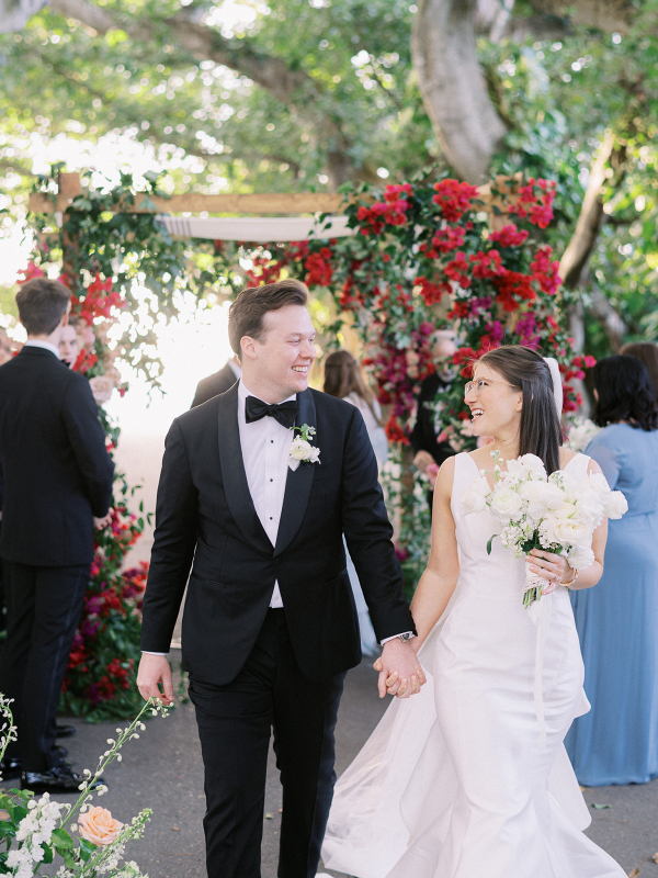 Dreamy Brooklyn Wedding with Flowing Flowers