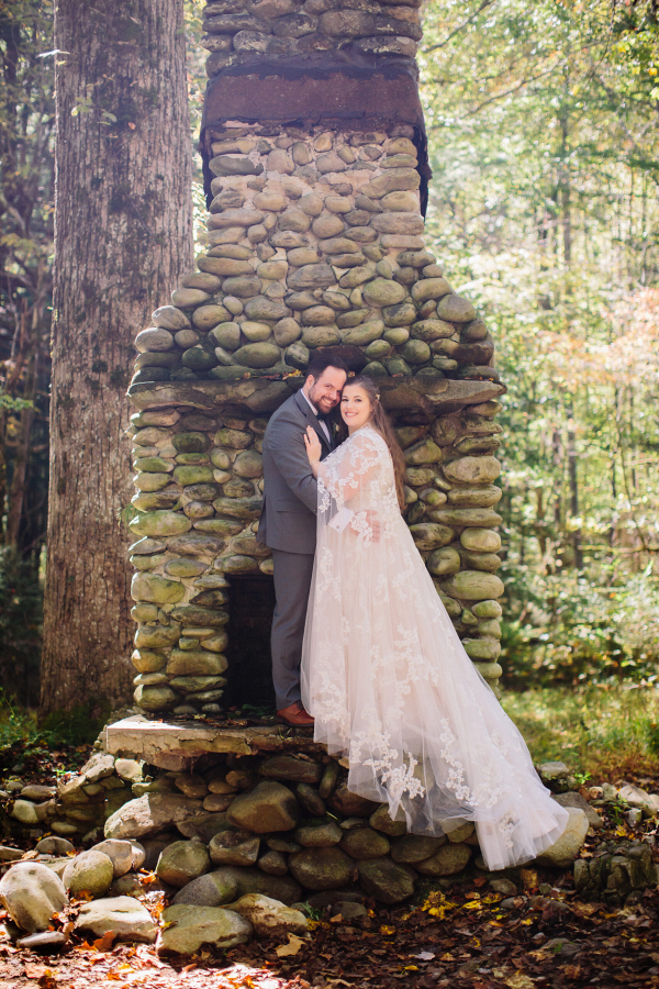 Vintage Tennessee Cabin Wedding